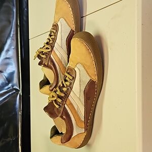 Born Mens Tamale size 12